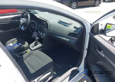 2019 Hyundai Elantra Se z USA, uszkodzony, nr VIN 5NPD74LF7KH494240